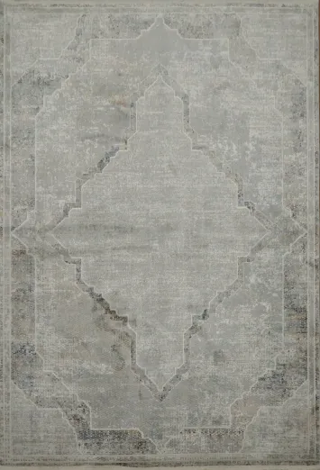 Elegant Grey Rug with Classic Pattern for a Timeless Look 5x8