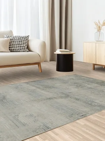 Sophisticated Grey Rug with Subtle Modern Design Patterns 5x8