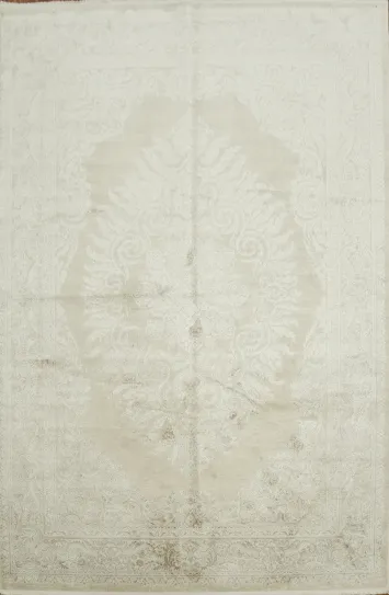 Refined Ivory Rug with Soft Patterns for a Plush Room Decor 6x10