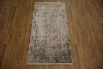 Vintage Inspired Distressed Pattern Rug for Timeless Elegance 3x5