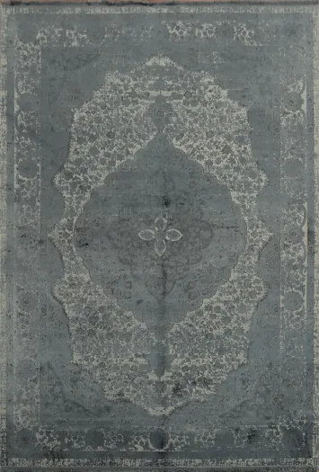 Muted Glamour: Distressed Vintage Grey Area Rug Design 5x8