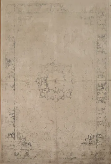 Timeless Elegance: Subtle Beige Rug with Distinctive Patterns 5x8