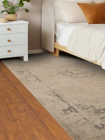 Timeless Elegance: Subtle Beige Rug with Distinctive Patterns 5x8