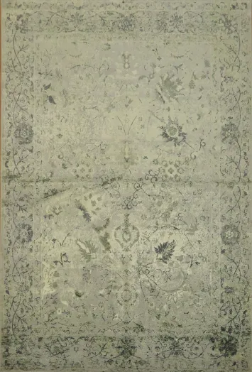 Intricate Design Area Rug for Luxurious Home Decor 5x8