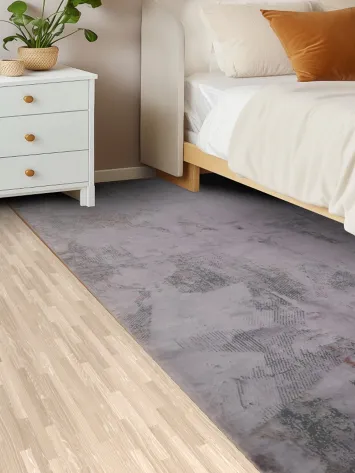 Elegant and Neutral Toned Floral Rug for Refined Living Areas 5x8