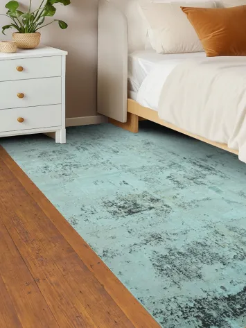 Elegant Faded Blue Accent Rug with Distressed Look 5x8
