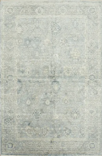 Hand-Crafted Rug with Subtle Intricate Patterns and Design 5x8