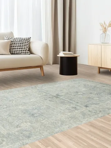 Hand-Crafted Rug with Subtle Intricate Patterns and Design 5x8