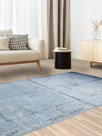 Sophisticated Vintage-Style Rug for a Classic Living Room 5x8