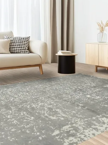 Silver Grey Vintage-Inspired Rug with Textured Distressed Look 7x10