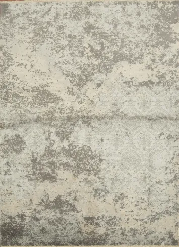 Sophisticated Vintage Look Rug for Chic and Cozy Interiors