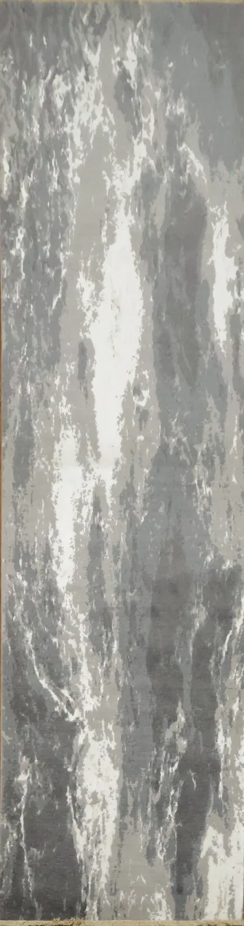 Subtle Marble Effect Rug for Sophisticated Interiors