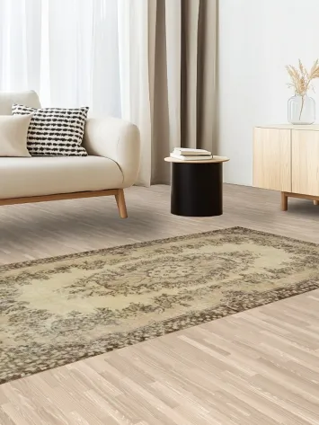 Classic Beige Rug with Intricate Brown Floral Patterns 4x7