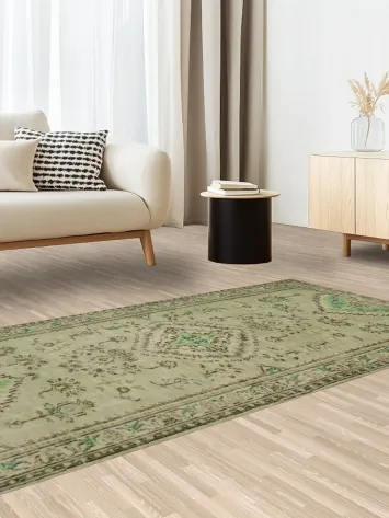 Ornate Floral Motif Area Rug in Green Wool 4x7