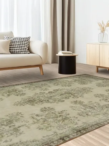 Classic Ivory and Olive Rug with Detailed Floral Patterns 6x10