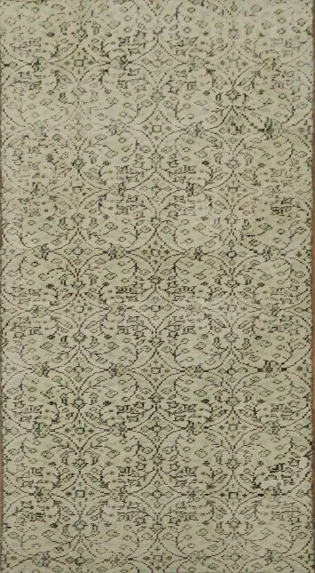 Delicate Floral-Patterned Rug for Elegant Living Spaces 4x7