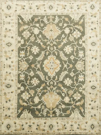 Traditional Ivory and Green Hand-Knotted Floral Pattern Rug 9x12 ft