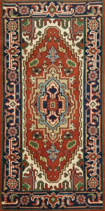 Traditional Medallion Pattern Rug with Vibrant Color Palette 2x4 ft