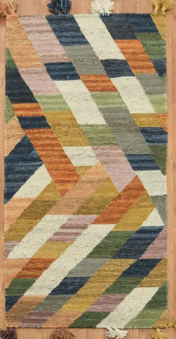 Contemporary Geometric Pattern Rug with Tassel Accents 3x5