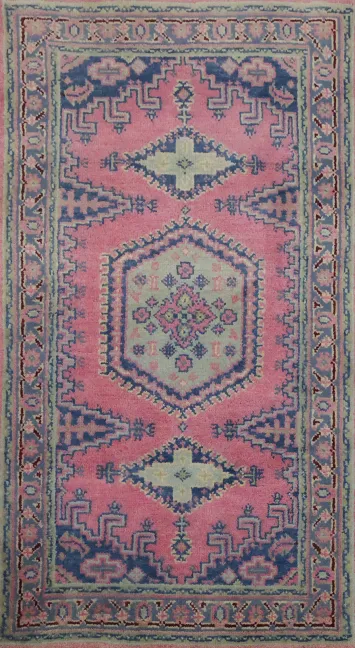 3'x5' Unique Pink Vintage-Inspired Viss Rug with Intricate Patterns
