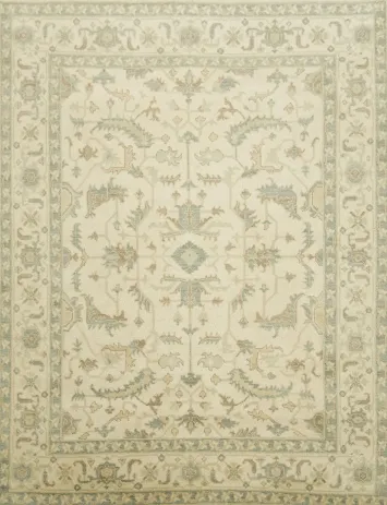 Classic Ivory Persian-style Rug with Subtle Pastel Accents 9x12 ft