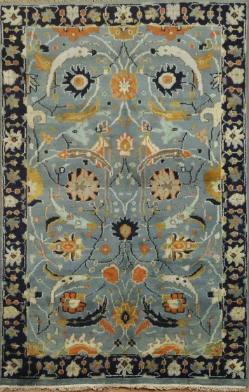 5'x8' Traditional Rug with Stunning Blue and Orange Designs
