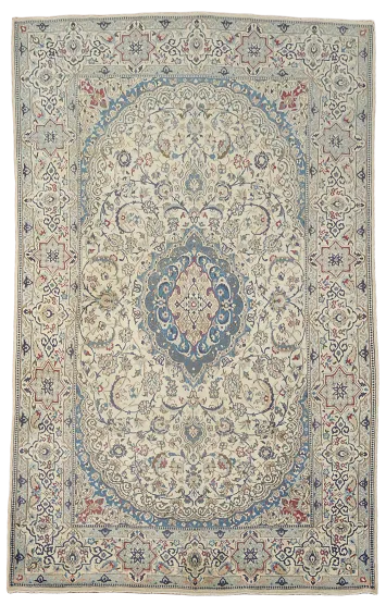 Vintage Floral Wool Nain Persian Area Rug 7x10