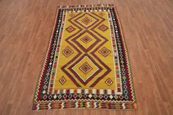 Geometric Kilim Shiraz Persian Area Rug 5x9