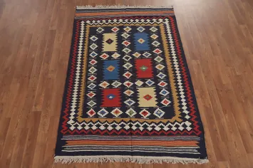 Geometric Kilim Shiraz Persian Rug 4x6
