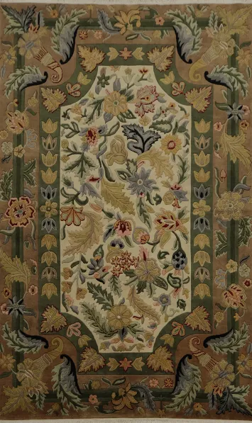 Luxurious Nepal Tibetan Area Rug 6x9 with Elegant Flower Design