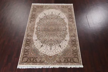 Luxurious Medallion Beige Brown and Black Area Rug 7x10