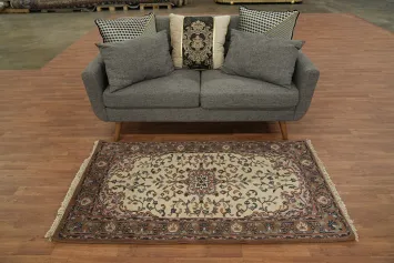 Floral Ivory Sarouk Indian Wool Rug 3x6