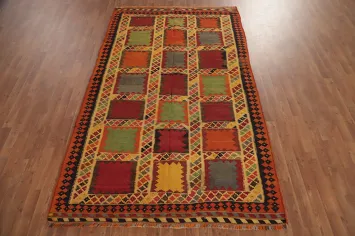 Vintage Geometric Kilim Qashqai Persian Area Rug 5x9