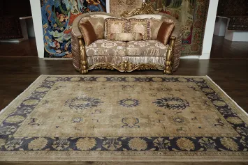 Antique Look Geometric Sultanabad Persian Area Rug 7x10