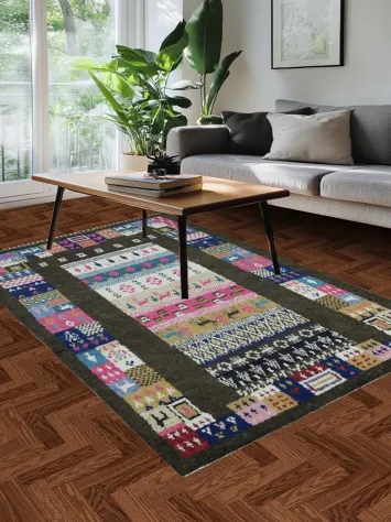Handcrafted Artistic Area Rug: A Fusion of Traditions and Style 5x8