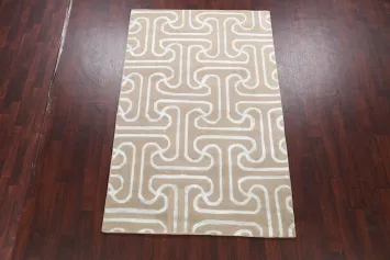 Chic Beige and White Abstract Design Area Rug