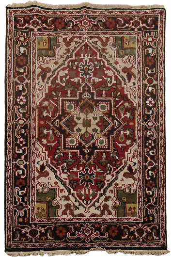 Elegant Traditional Rug with Bold Abstract Design Accents 4x6