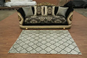 Durable Black and White Lattice Moroccan Style Rug 4x6