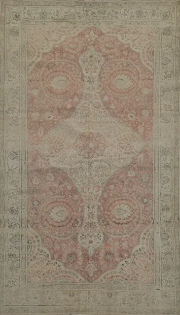 Classic Beige and Pink Rug with Symmetrical Patterns 6x10