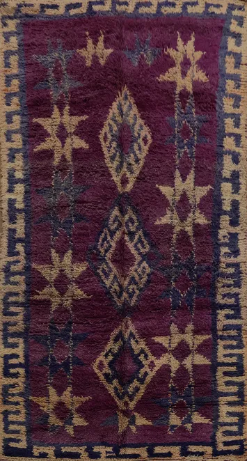 Exquisite Moroccan Area Rug 6x11 Featuring Bold Geometric Motifs