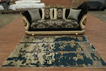 Contemporary Abstract Oriental Area Rug 5x8