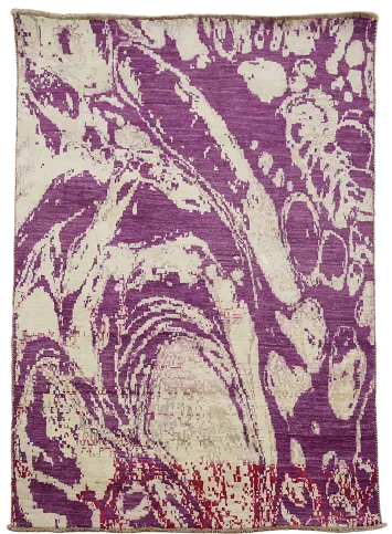 Elegant Purple and White Rug for Contemporary Living Spaces 4'x6'