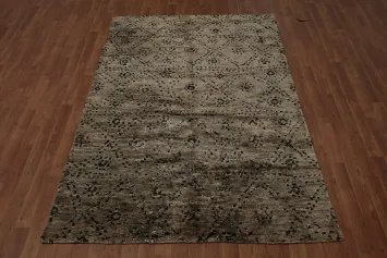 Classic Patterned Abstract Area Rug 5x8 for Timeless Home Aesthetic