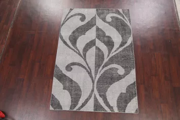 Modern Abstract Oriental Area Rug 5x7
