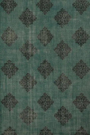Vintage Style Green Rug Featuring Stylish Geometric Patterns 8x11