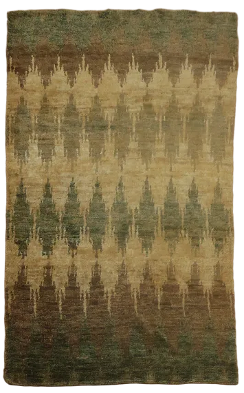Earthy Abstract Design Rug for a Warm and Inviting Living Space 5x8