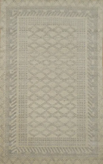 Trellis Moroccan Area Rug 5x8