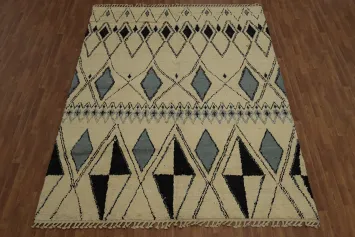 Diamond Pattern Moroccan Wool Area Rug 8x11 in Neutral Tones