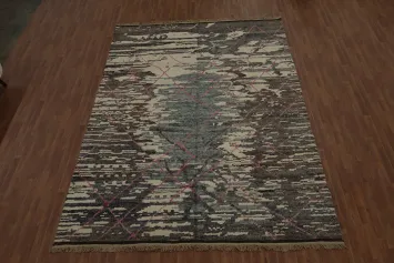 Stylish Floor Moroccan Wool Area Rug 9x13 with Eye-Catching Shapes