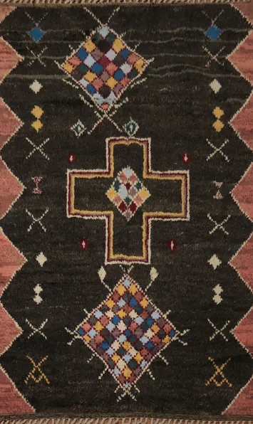 Bold Decorative Moroccan Area Rug 6x10 with Traditional Cultural Motifs